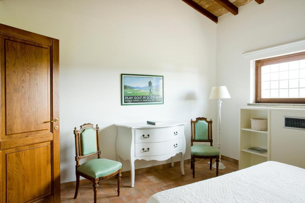 Agriturismo Potrero Grande Sul Lago Di Martignano Con Spiaggia كامباغنانو دي روما المظهر الخارجي الصورة
