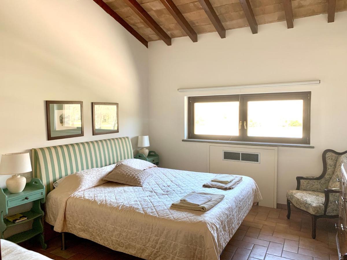 Agriturismo Potrero Grande Sul Lago Di Martignano Con Spiaggia كامباغنانو دي روما المظهر الخارجي الصورة